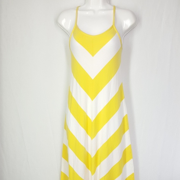 Gap maxi dress, symmetric, size XSmall, yellow & white, chevron stripe dress. - Picture 3 of 8